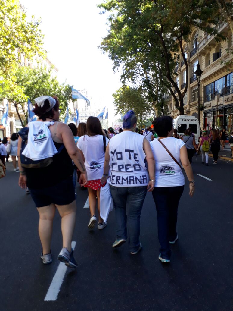 EN LA MULTITUDINARIA MARCHA POR  EL #8M