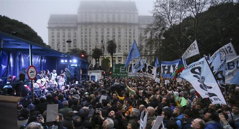 FUERZAS ARMADAS REPRESIVAS, ¡NUNCA MÁS!