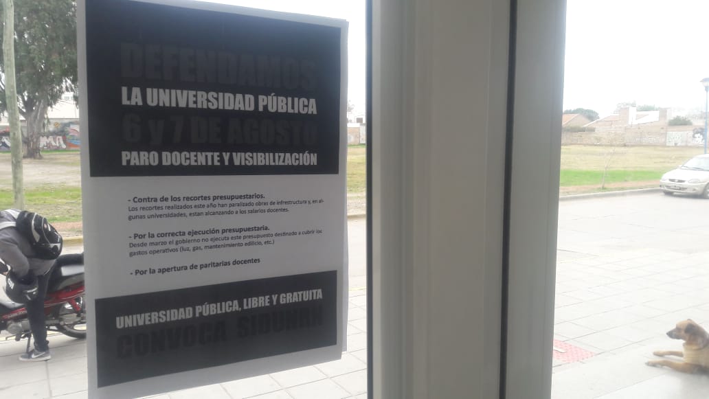 CONTUNDENTE ACATAMIENTO AL PARO EN LA UNRN