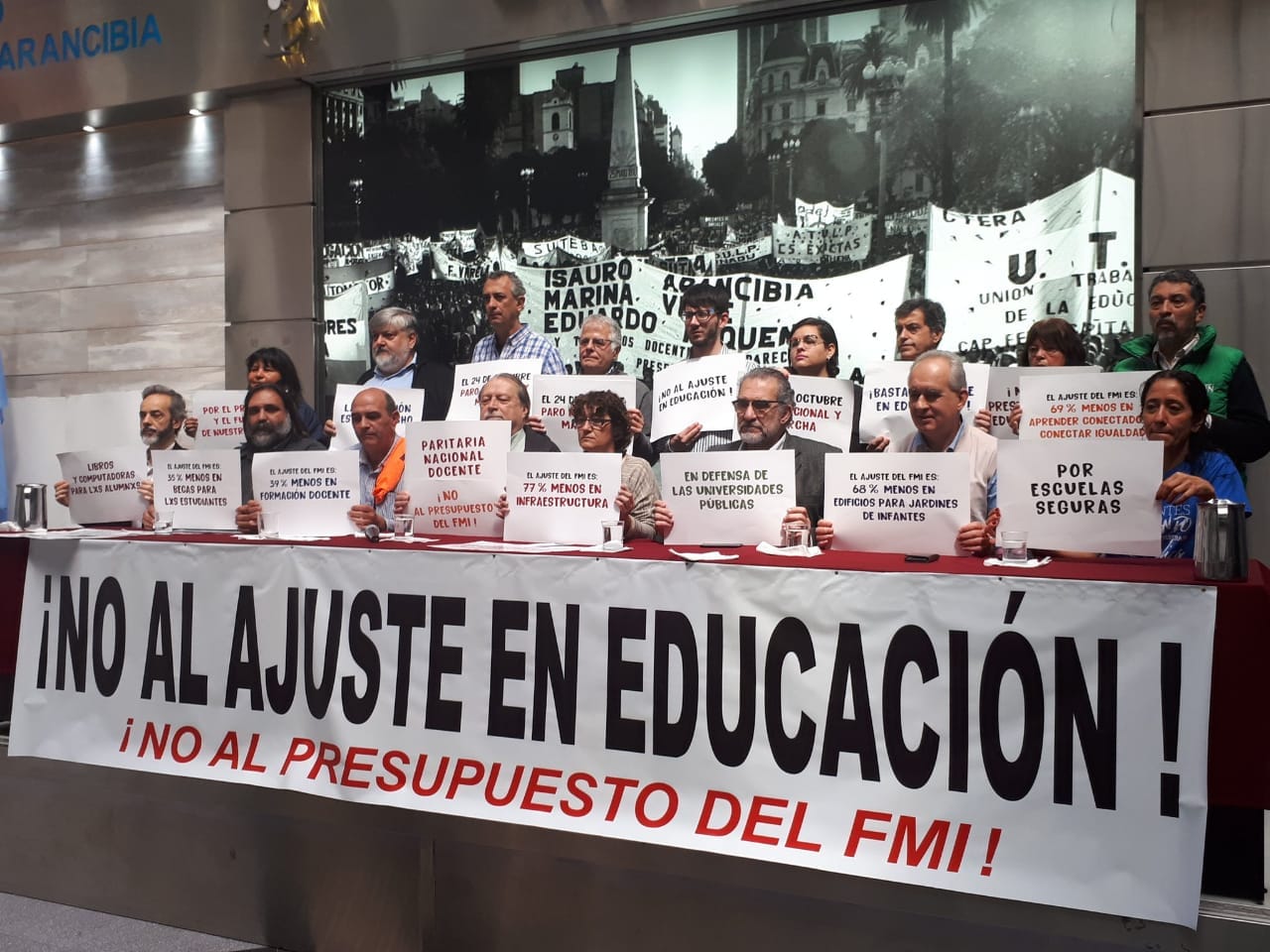 CONFERENCIA DE PRENSA DE GREMIOS DOCENTES