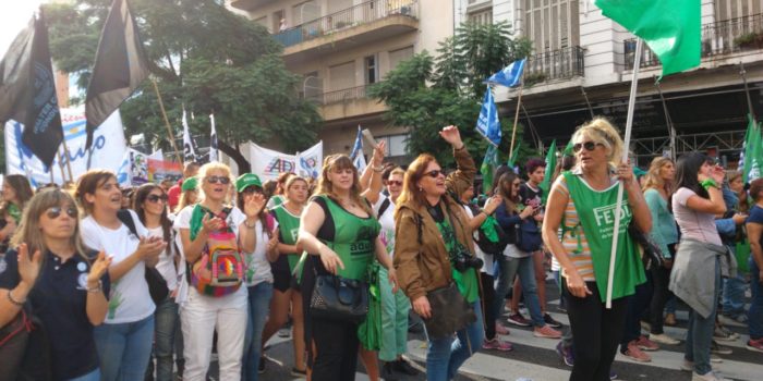 Presentes en la multitudinaria marcha del 8M contra la violencia machista