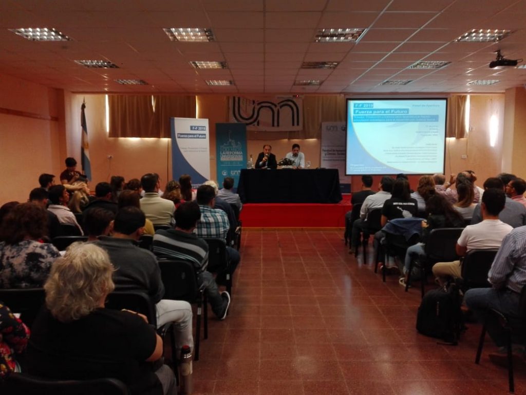 UDUM-FEDUN participó del foro debate “Trabajo, Producción y Ciencia para reconstruir la Nación”