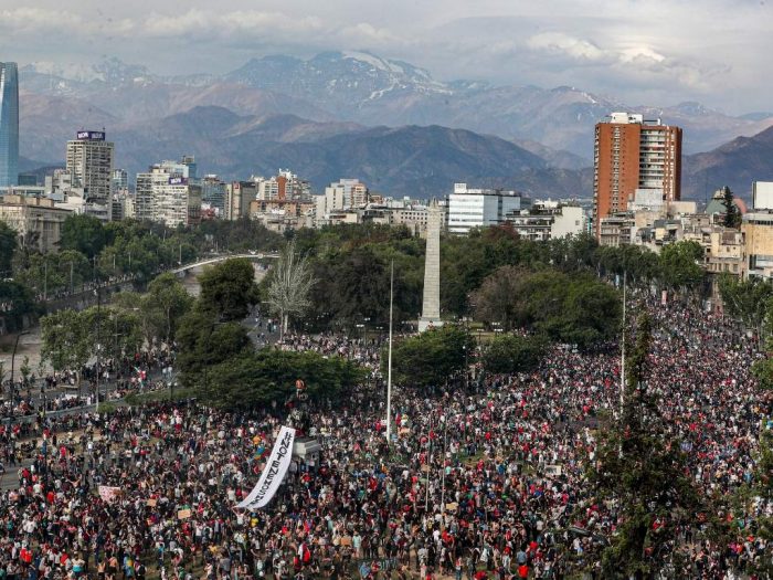 Todo nuestro apoyo al pueblo chileno en estos aciagos días​