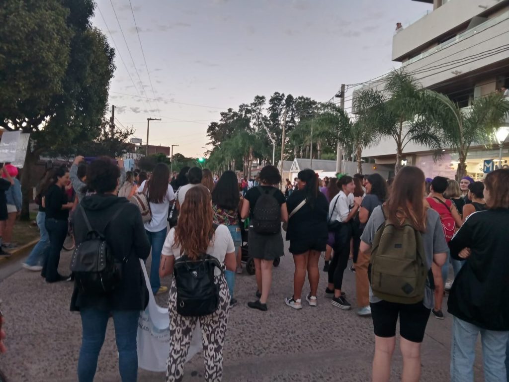 La FEDUN participó en la multitudinaria marcha del 8M