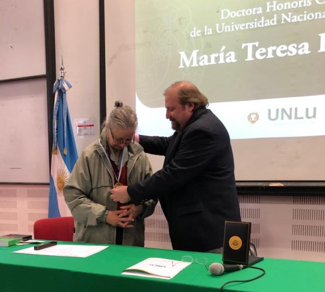 María Teresa Basilio recibió el Doctorado Honoris Causa