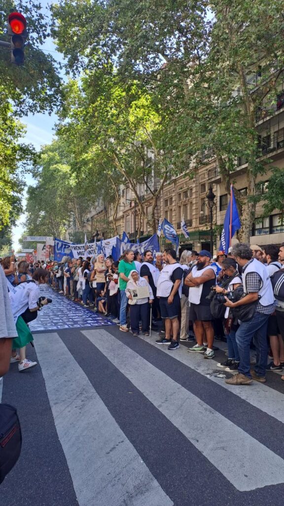 Memoria, verdad y justicia para defender la democracia