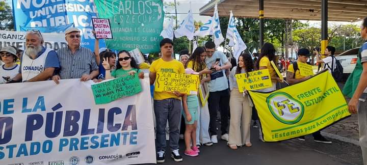 Marcha de las Universidades del NEA