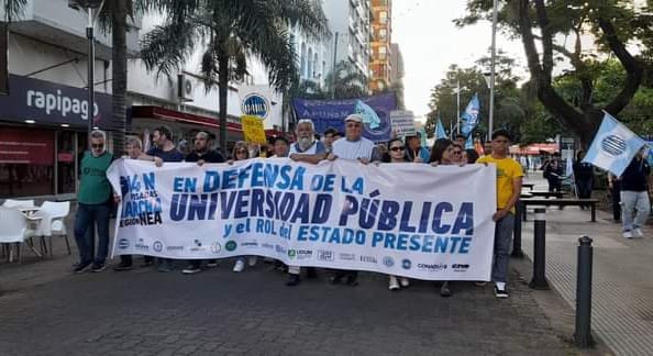 Marcha de las Universidades del NEA