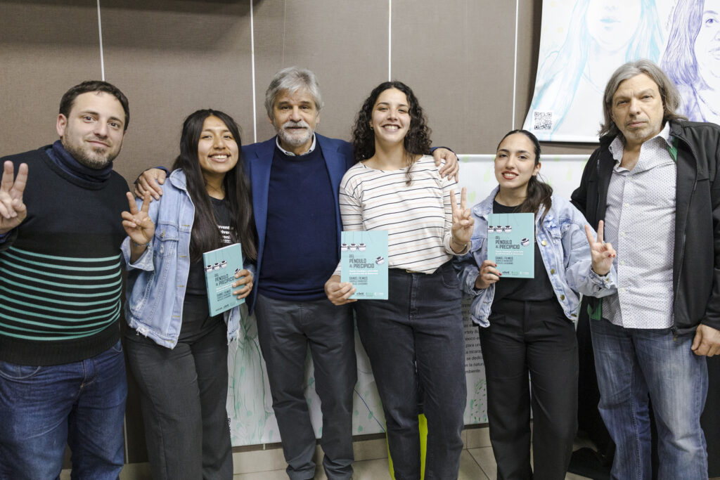 Daniel Filmus presentó su nuevo libro “Del péndulo al precipicio” en la FEDUN