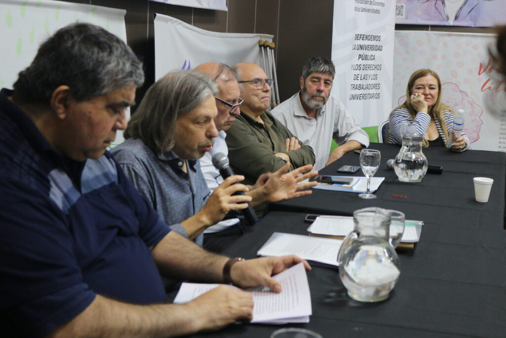 Se realizó el Congreso Extraordinario de la FEDUN