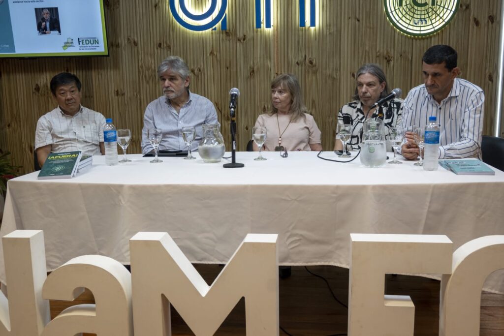 Daniel Filmus y Daniel Ricci visitaron la UNaM