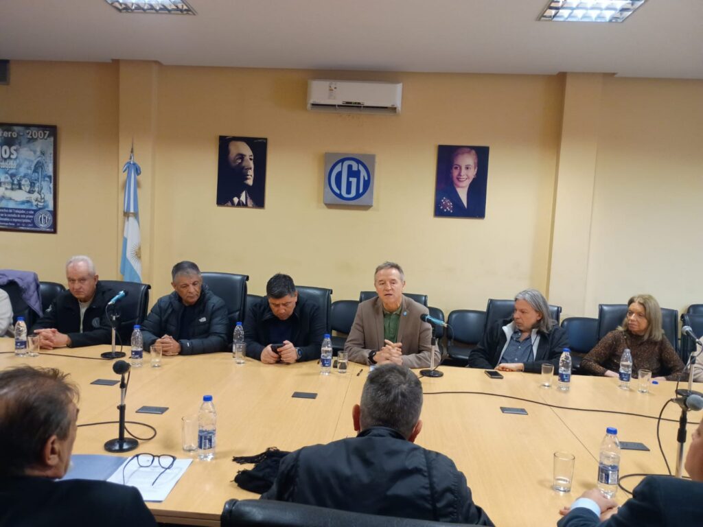 CGT y UTN firmaron un convenio para capacitar trabajadores en todo el pa&iacute;s