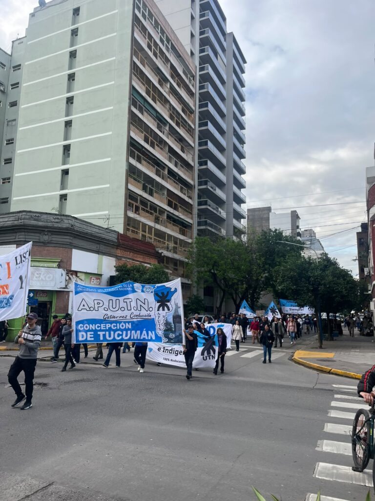 MÁS DE UN MILLÓN EN TODO EL PAÍS DEFENDIMOS LA UNIVERSIDAD PÚBLICA