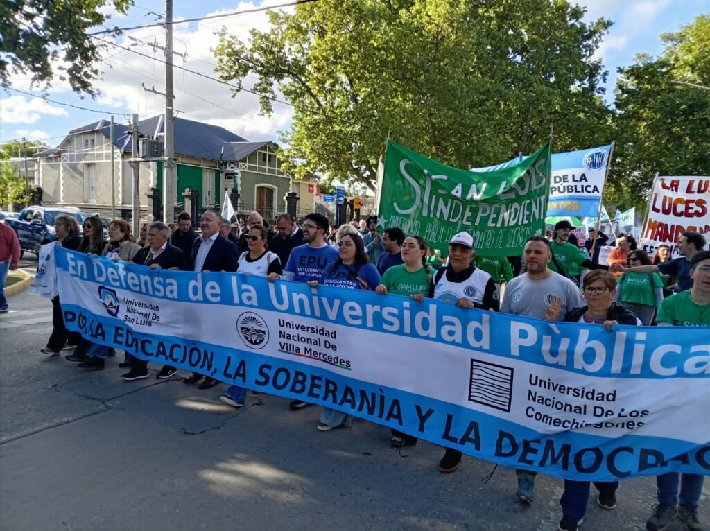 MÁS DE UN MILLÓN EN TODO EL PAÍS DEFENDIMOS LA UNIVERSIDAD PÚBLICA